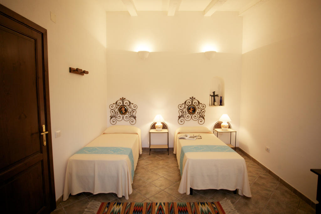Ermosuras Villa Nuoro  Phòng bức ảnh
